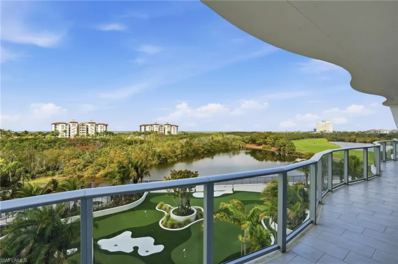 BONITA SPRINGS