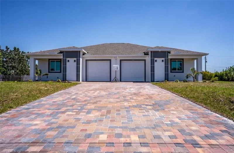 LEHIGH ACRES