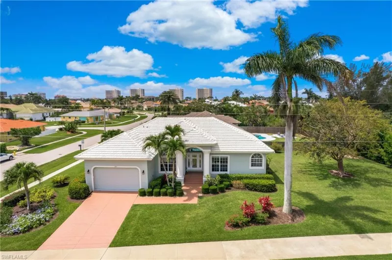 MARCO ISLAND