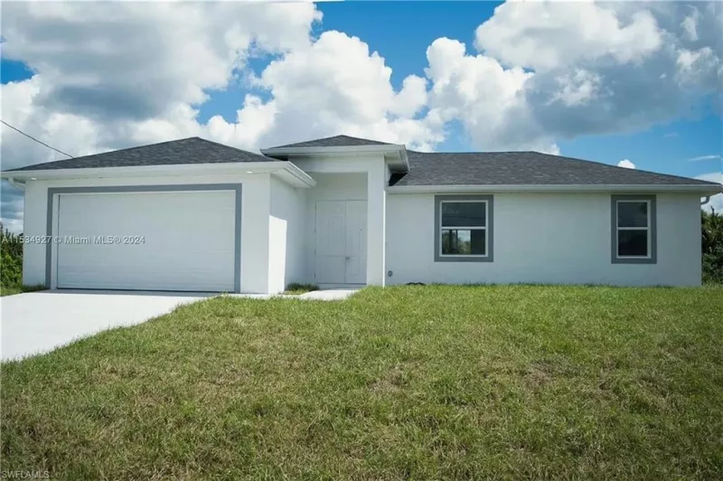 LEHIGH ACRES