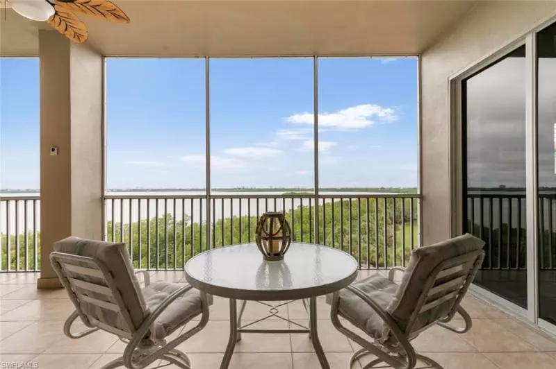 MARCO ISLAND