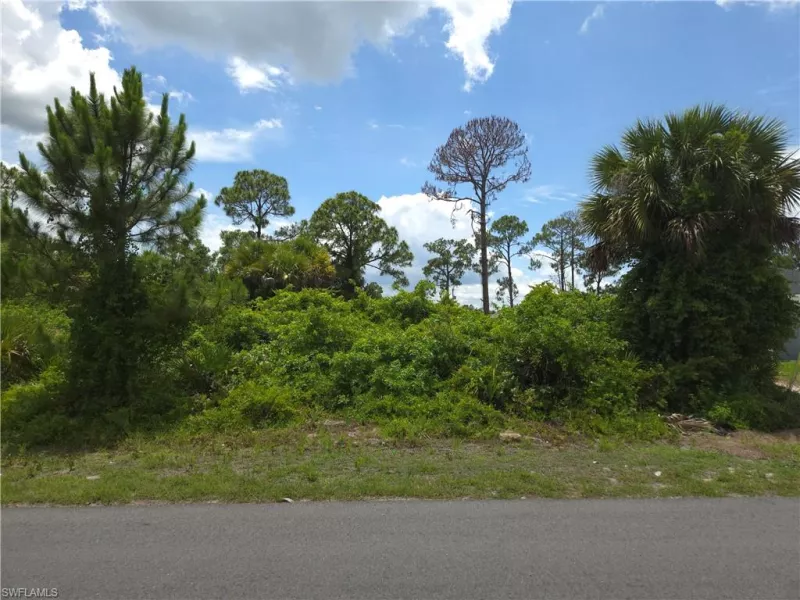 LEHIGH ACRES