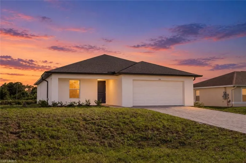 LEHIGH ACRES