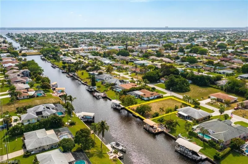 CAPE CORAL