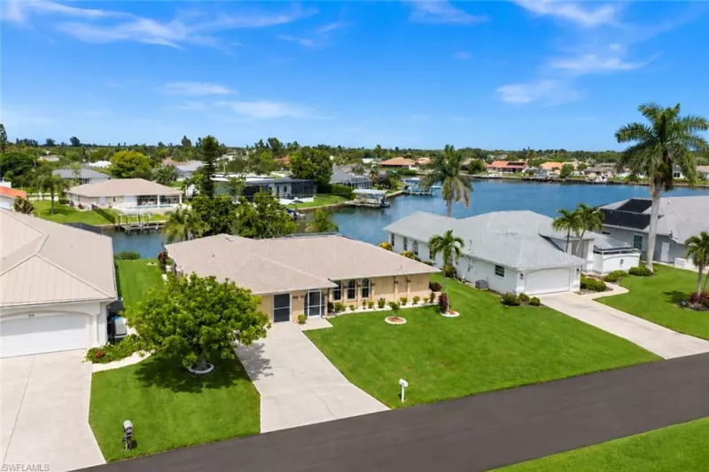 CAPE CORAL