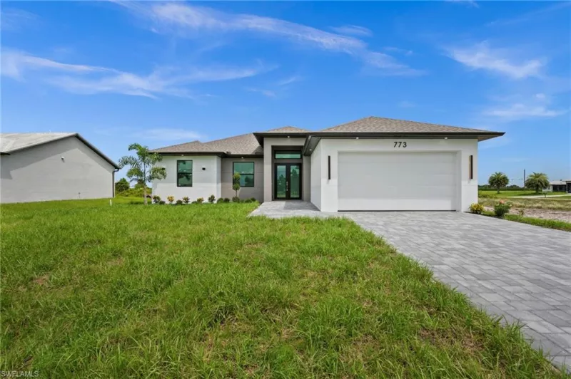LEHIGH ACRES