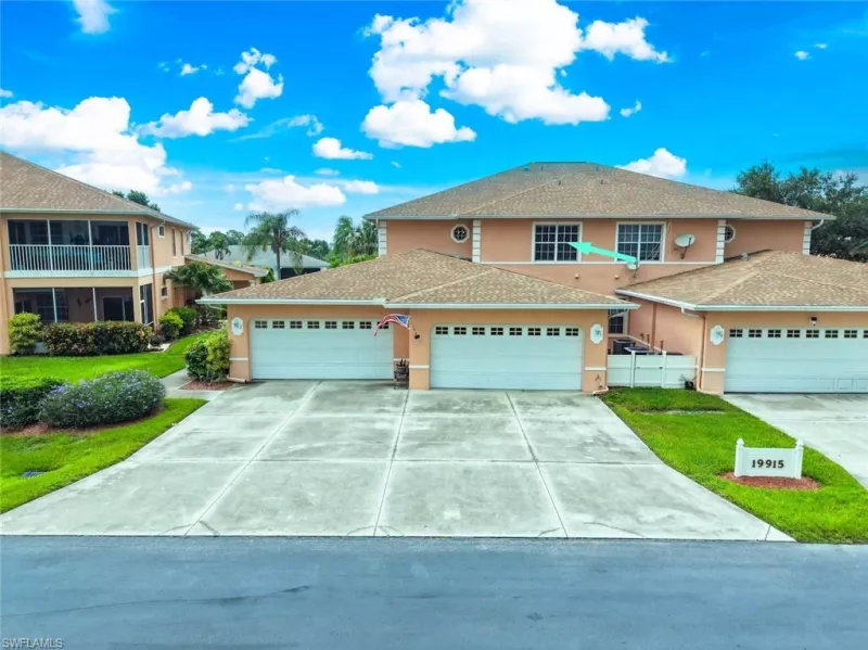 LEHIGH ACRES