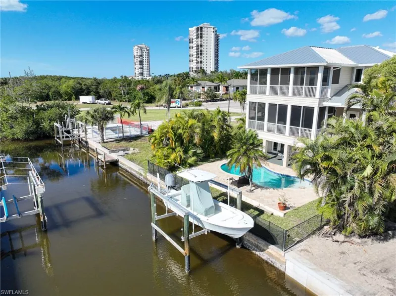 BONITA SPRINGS
