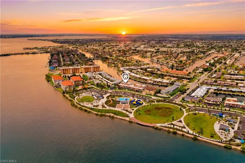 CAPE CORAL