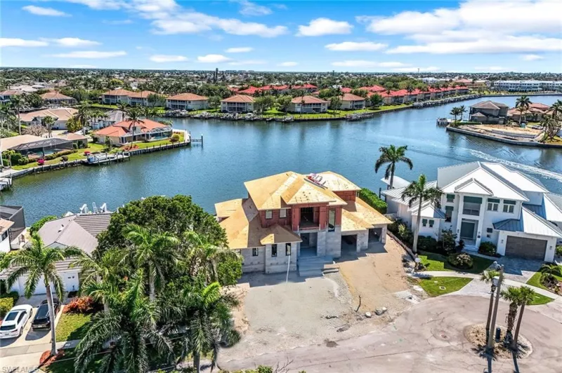 MARCO ISLAND