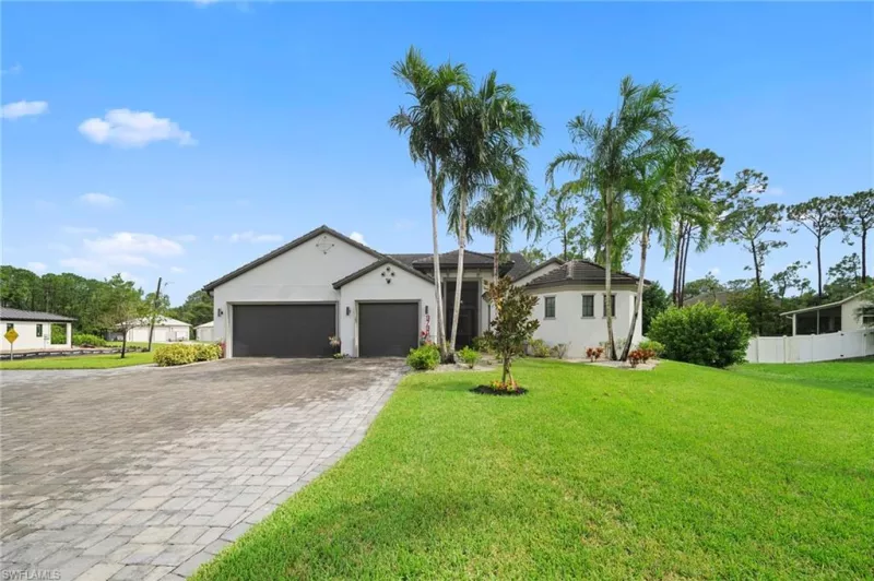 BONITA SPRINGS