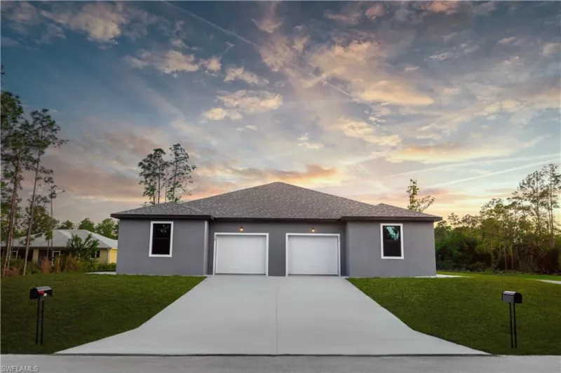 LEHIGH ACRES