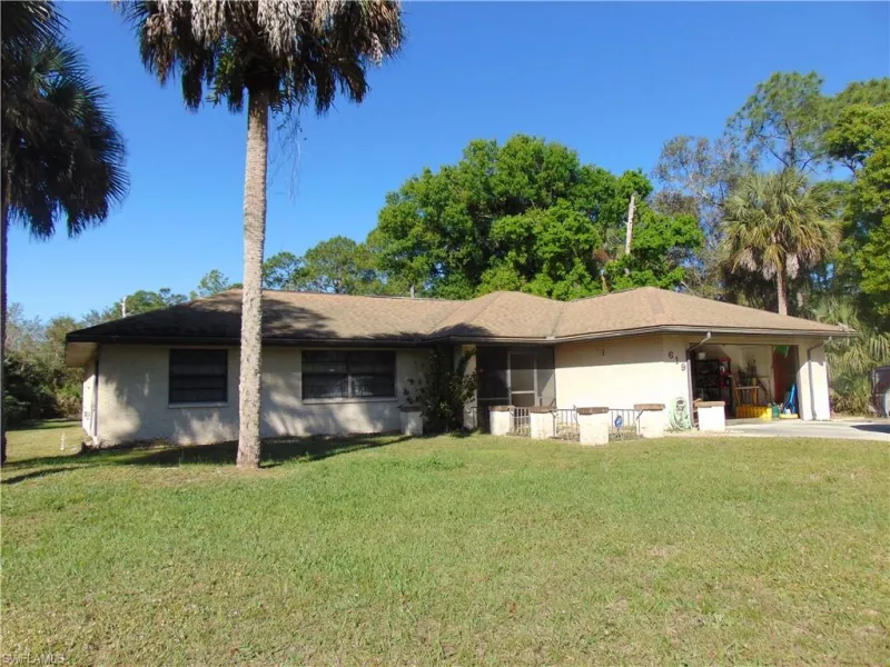 LEHIGH ACRES