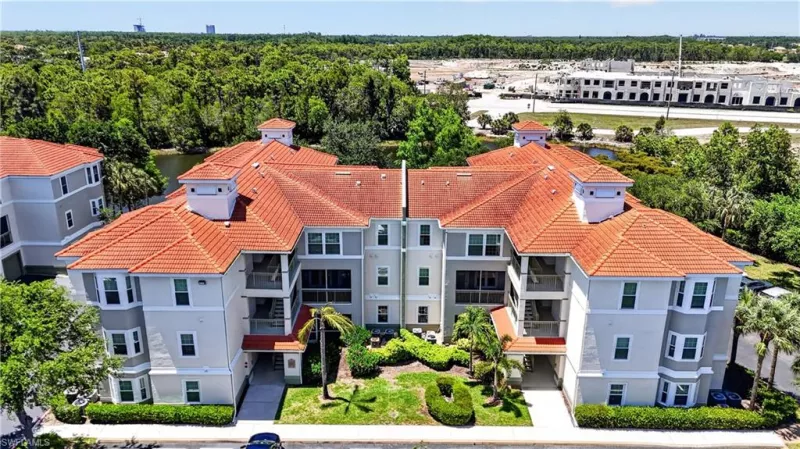 ESTERO