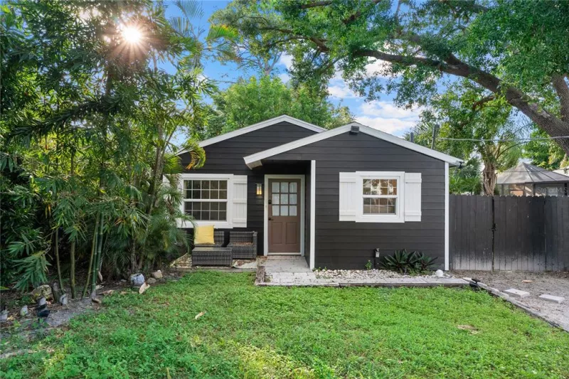 SARASOTA
