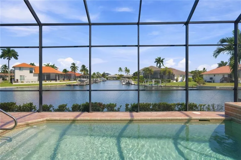 MARCO ISLAND