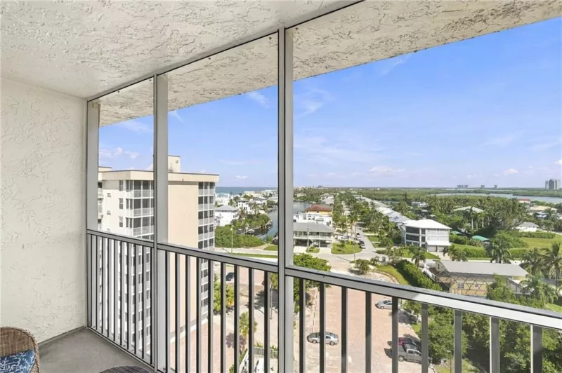 BONITA SPRINGS