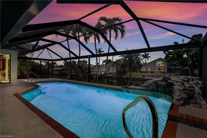 CAPE CORAL