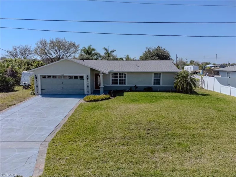 LEHIGH ACRES