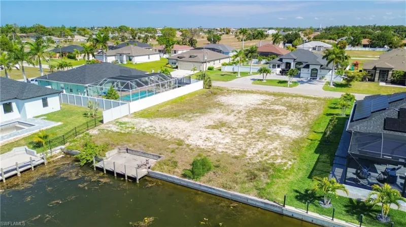 CAPE CORAL