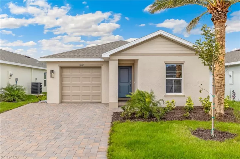 LEHIGH ACRES