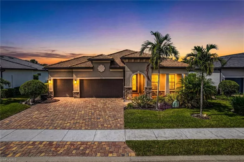 ESTERO