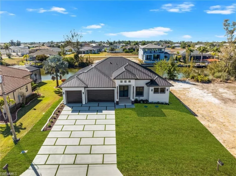 CAPE CORAL