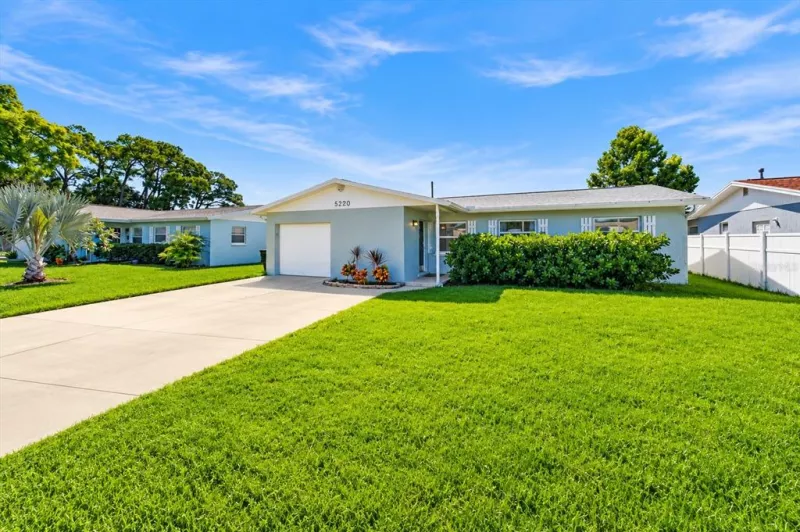 PINELLAS PARK