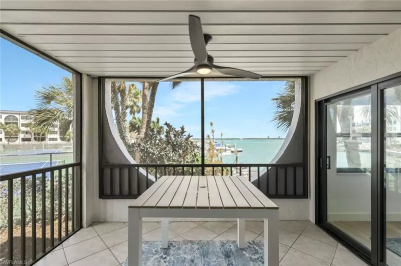 MARCO ISLAND