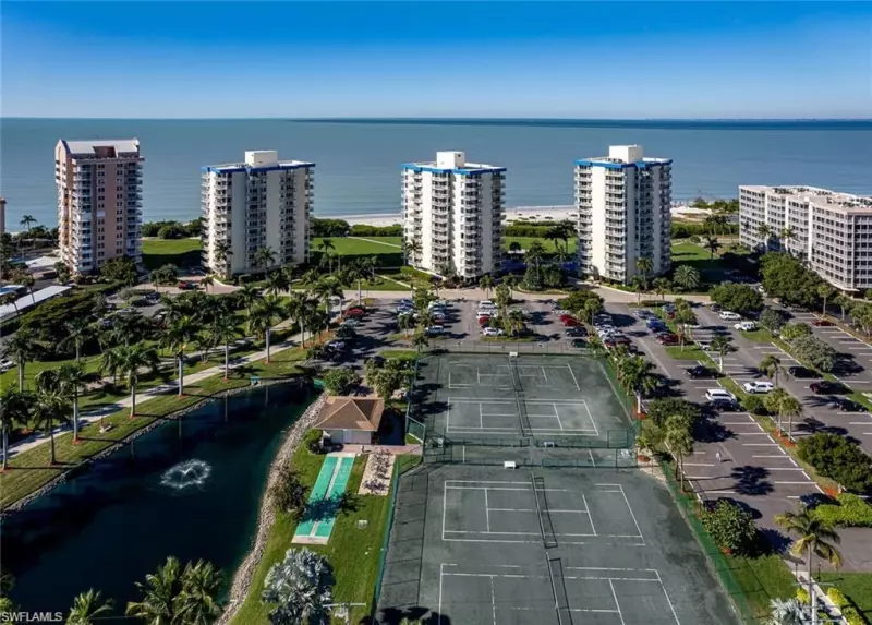 FORT MYERS BEACH