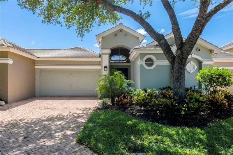 BONITA SPRINGS