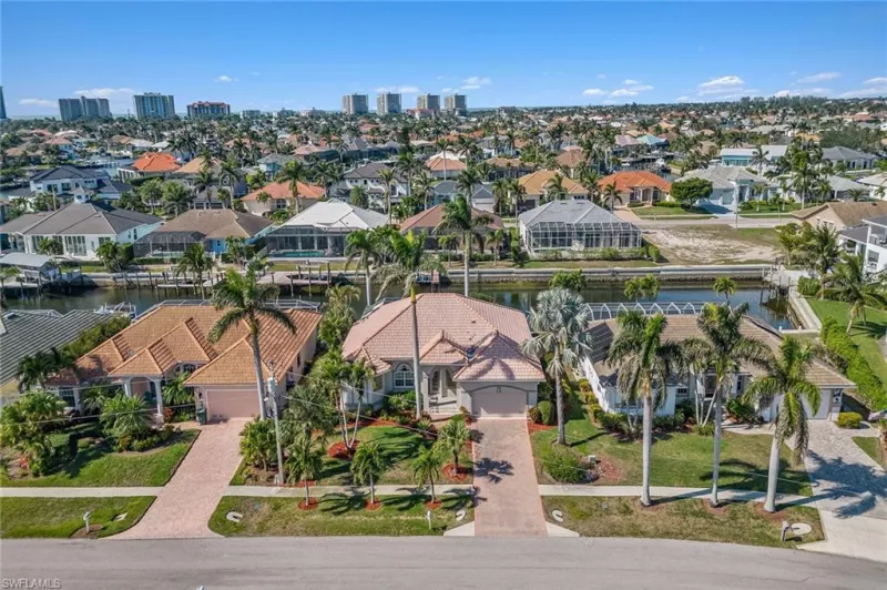 MARCO ISLAND