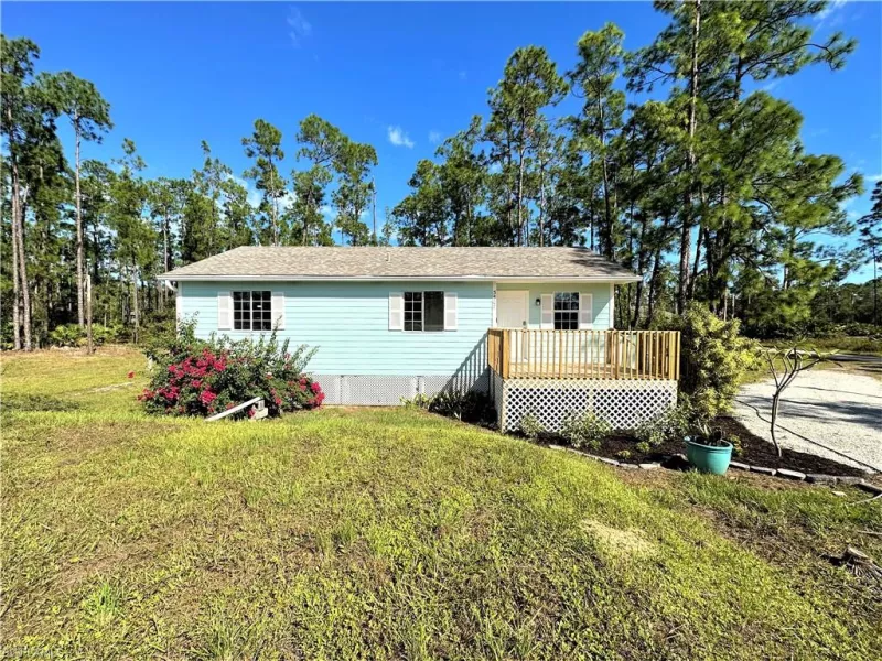 LEHIGH ACRES