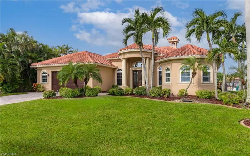 CAPE CORAL