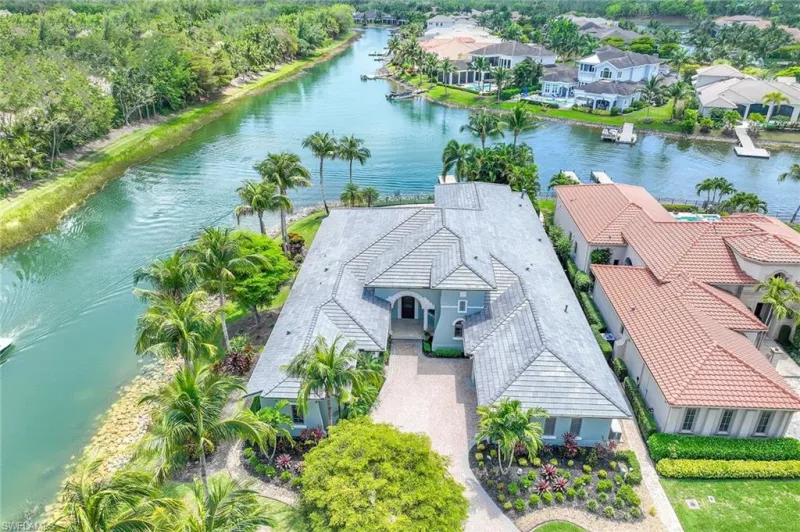 MIROMAR LAKES
