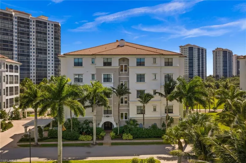 BONITA SPRINGS
