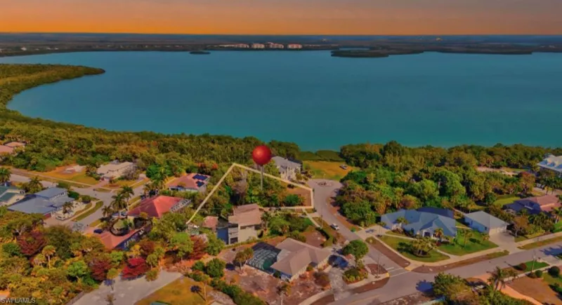 MARCO ISLAND