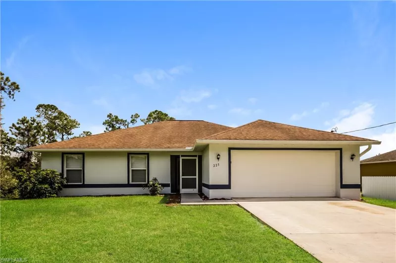 LEHIGH ACRES