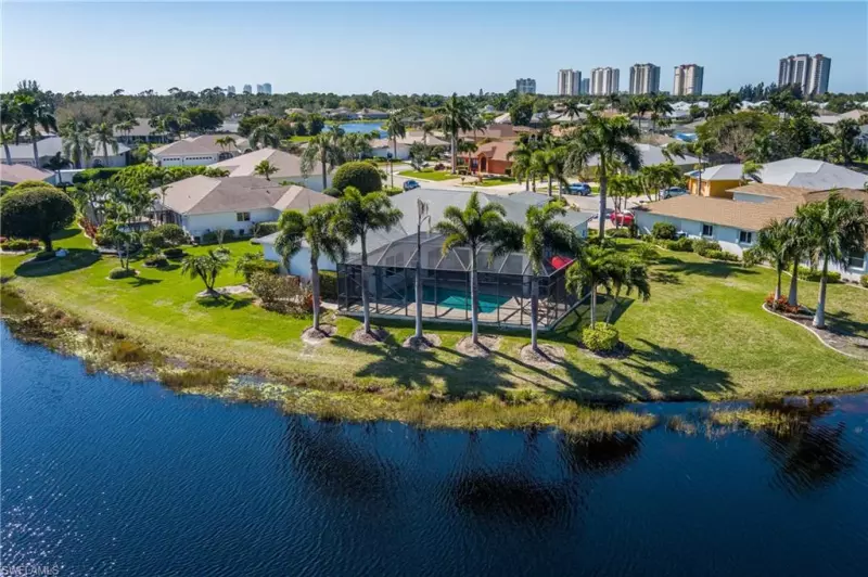 ESTERO