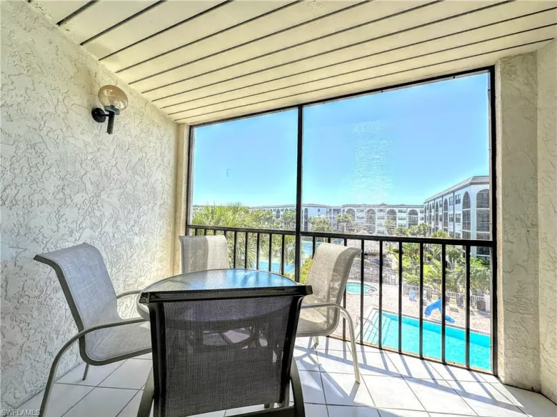 MARCO ISLAND