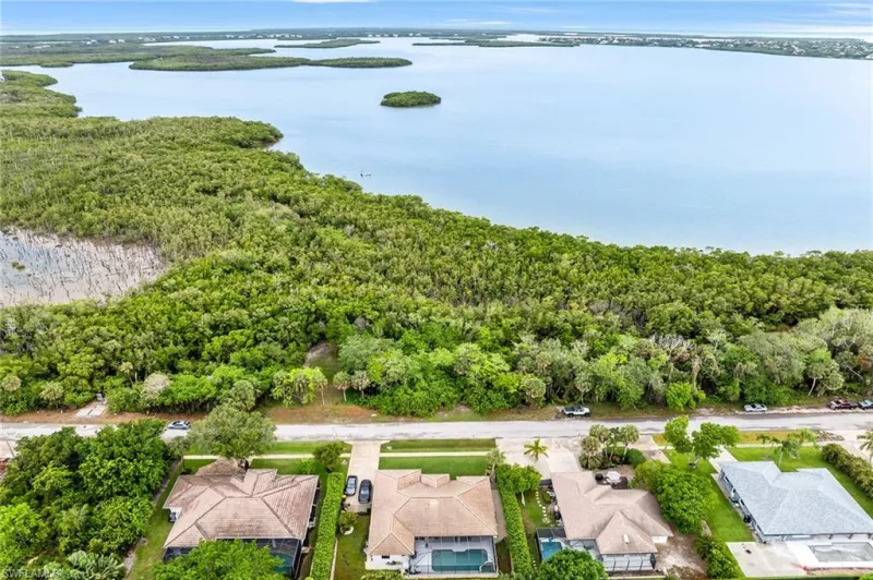 MARCO ISLAND