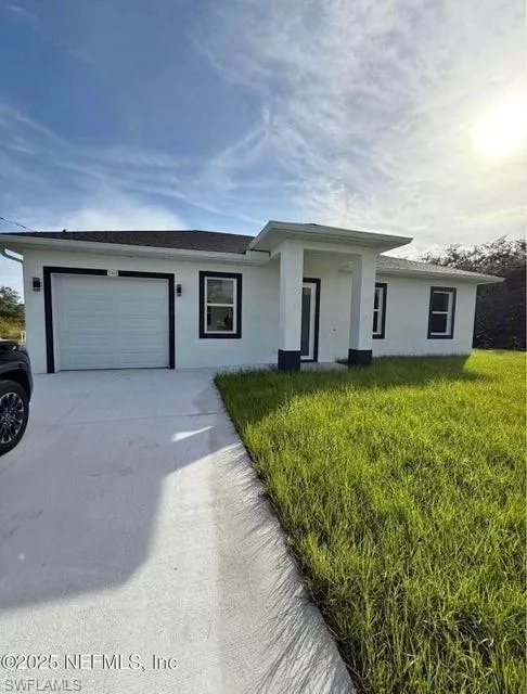 LEHIGH ACRES