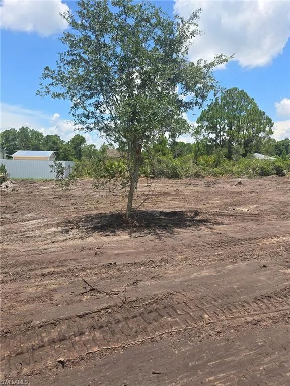 LEHIGH ACRES