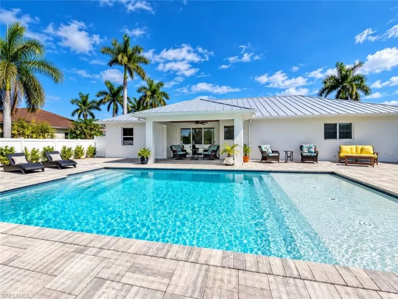 CAPE CORAL