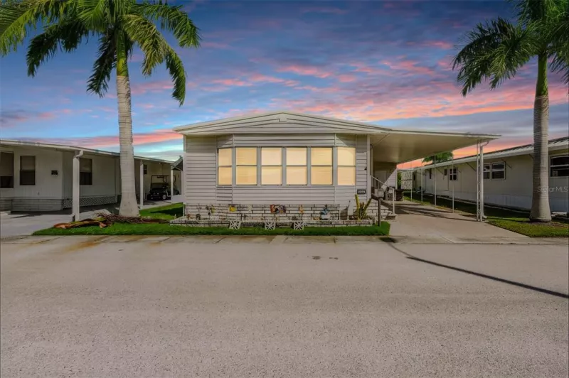 PINELLAS PARK