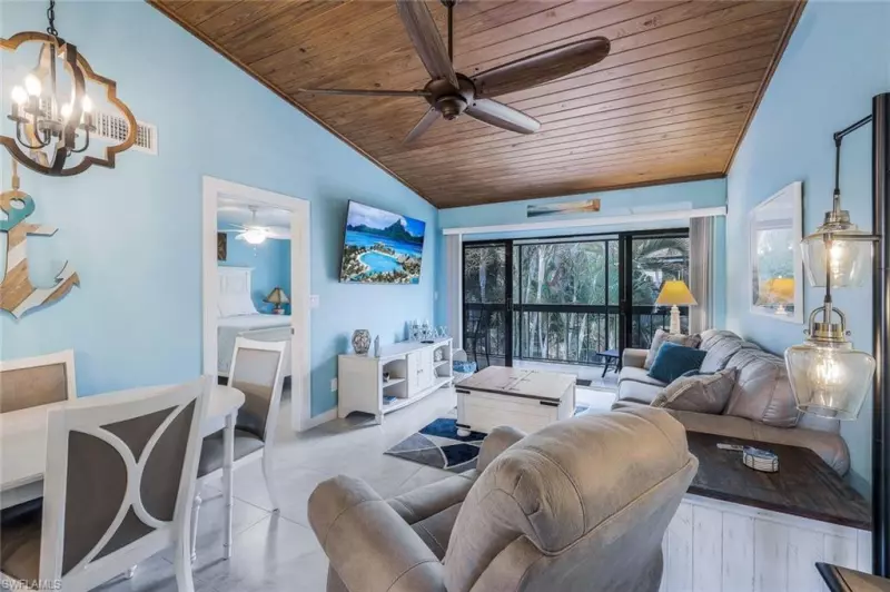 MARCO ISLAND