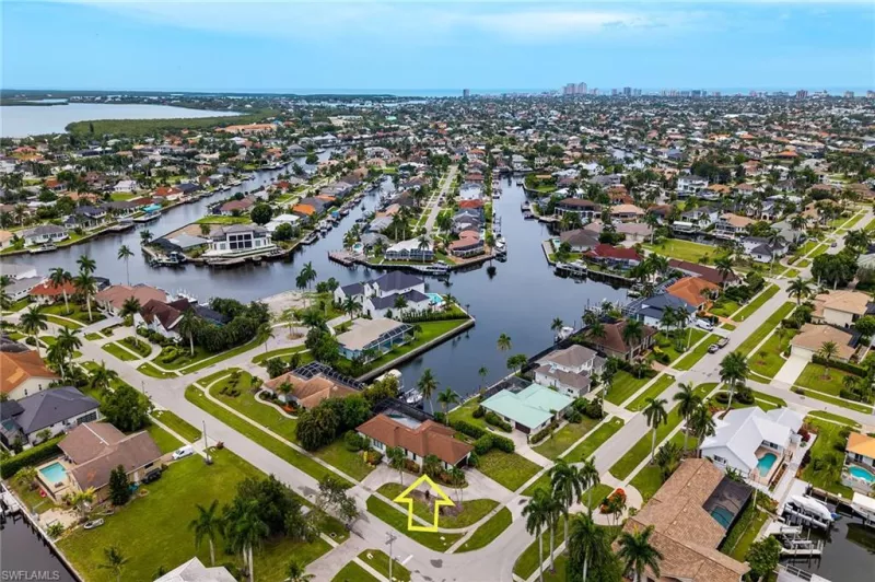 MARCO ISLAND