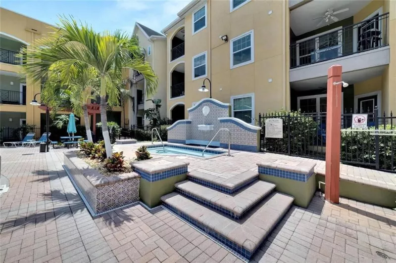TAMPA