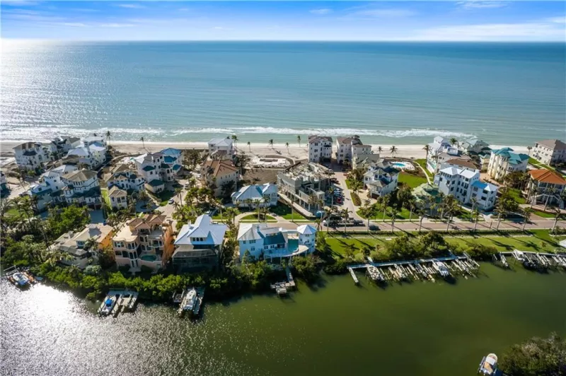 BONITA SPRINGS