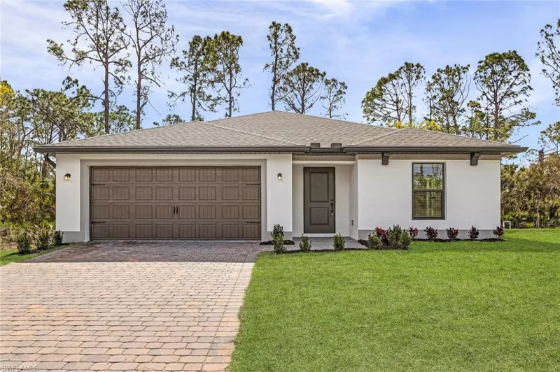 LEHIGH ACRES